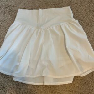 Aerie Offline White Flowy Skirt